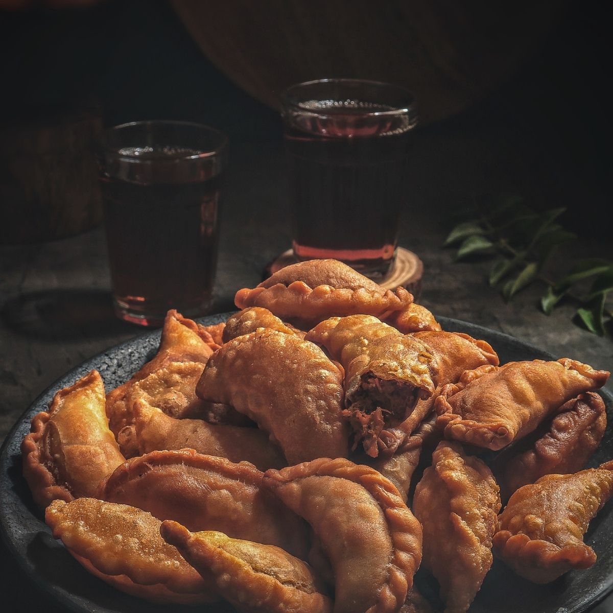 Bánh Ngàn lớp nhân gà giá sỉ chicken Puff at wholesale price