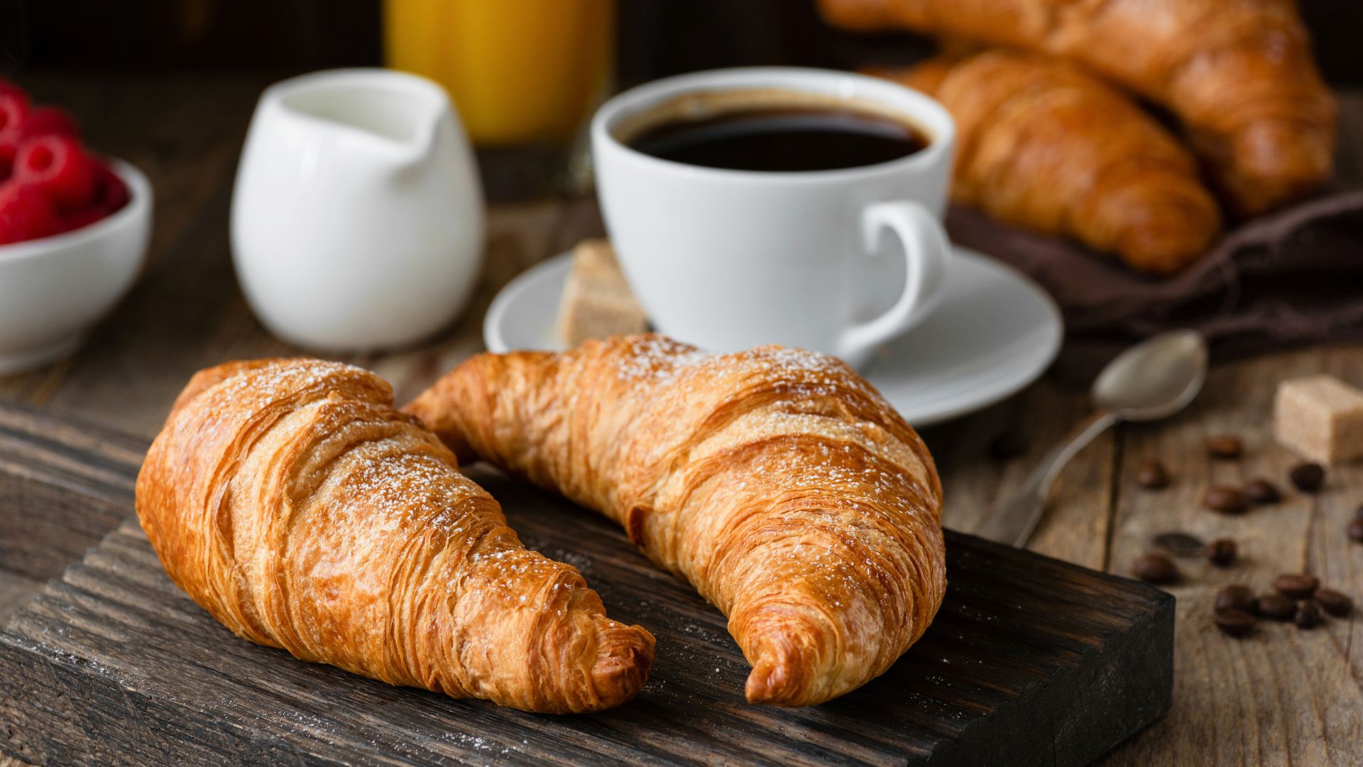 Bí quyết kinh doanh bánh Croissant thành công là Thiết kế combo hấp dẫn - A Successful Croissant Business Requires Attractive Combos