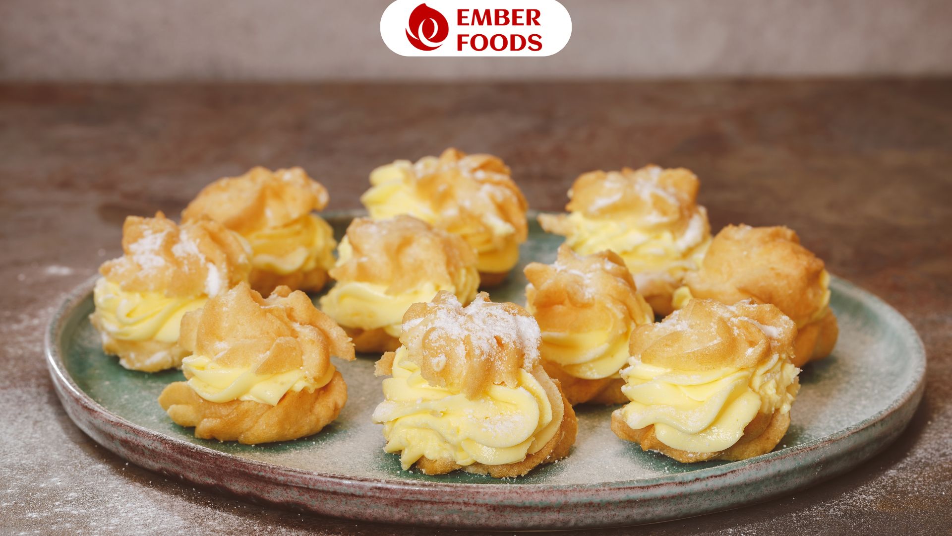 What should be noted when selling durian cream puffs