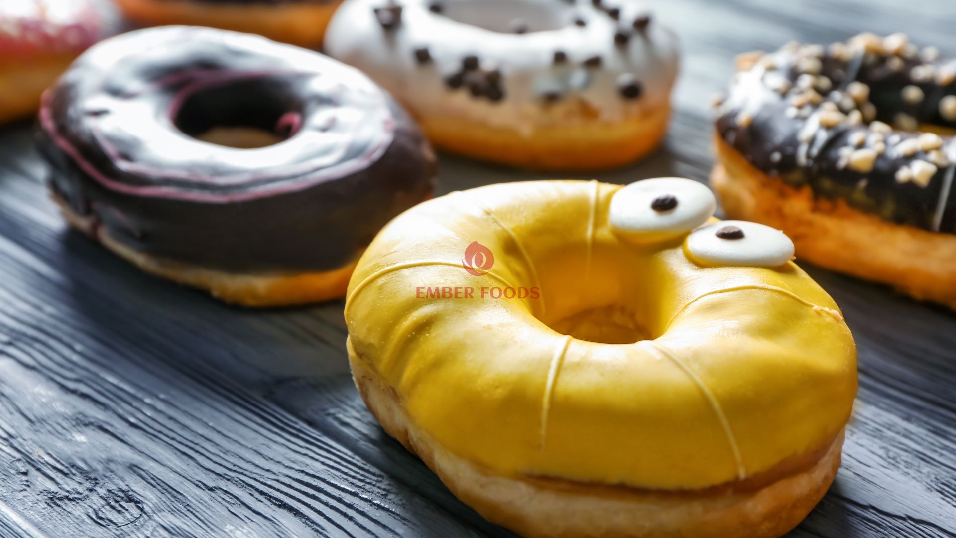 Nhà phân phối bánh donut truyền thống giá sỉ cho Chuỗi quán cà phê - Distributor of traditional donuts at wholesale prices for Coffee Shop Chains