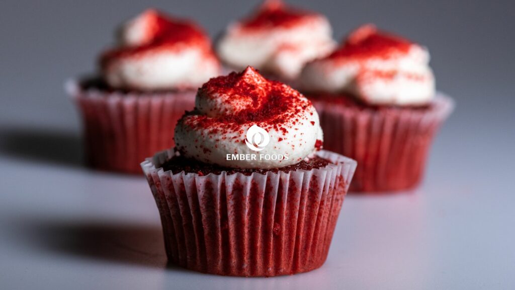 Cupcake red velvet bán sỉ, nguồn hàng ổn định cho đại lý - Wholesale red velvet cupcakes, stable source of goods for agents
