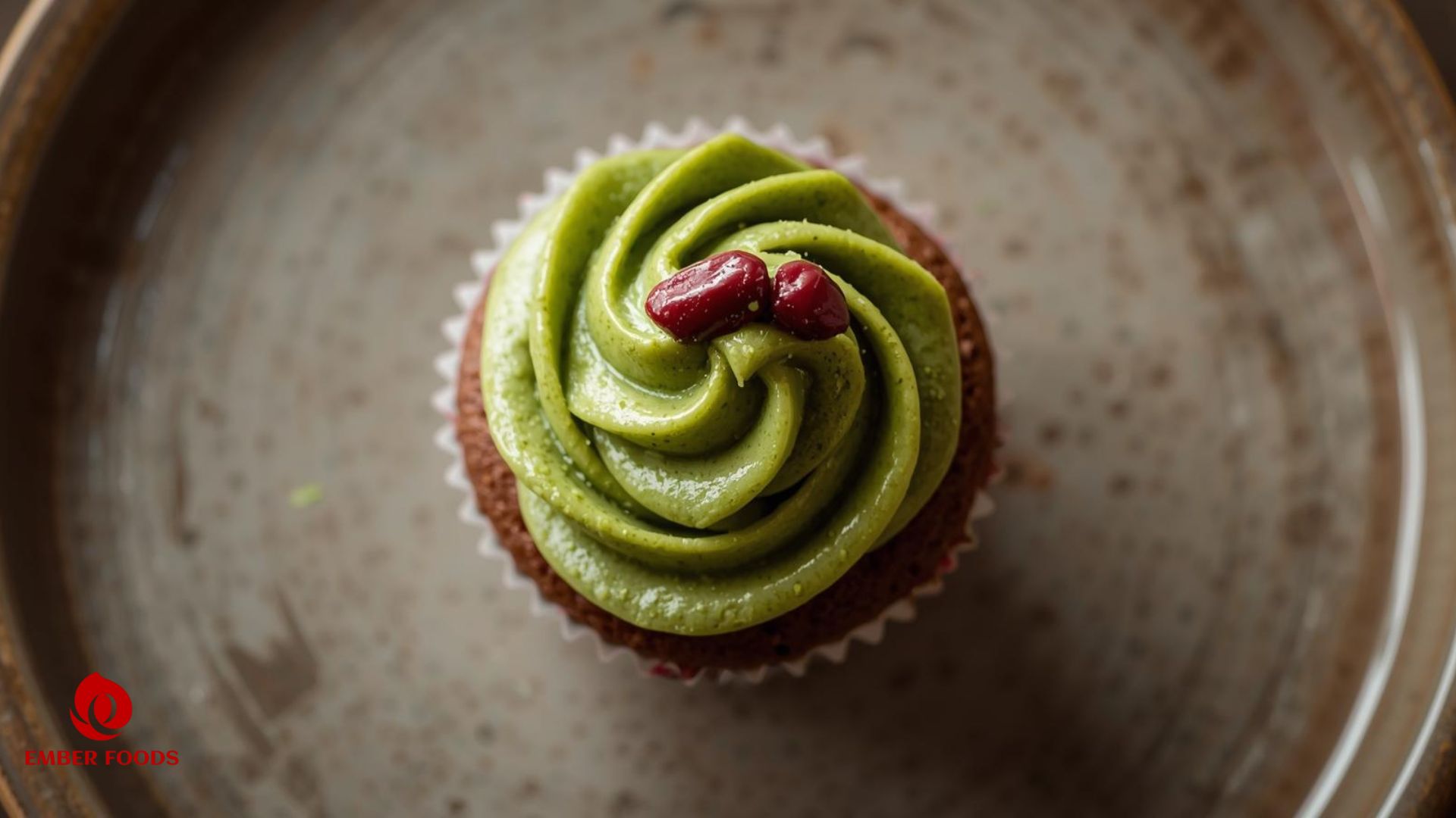 Nhà Phân phối Bánh cupcake matcha đậu đỏ chuỗi cửa hàng tiện lợi toàn quốc Distributor of Matcha Red Bean Cupcakes in nationwide convenience store chain