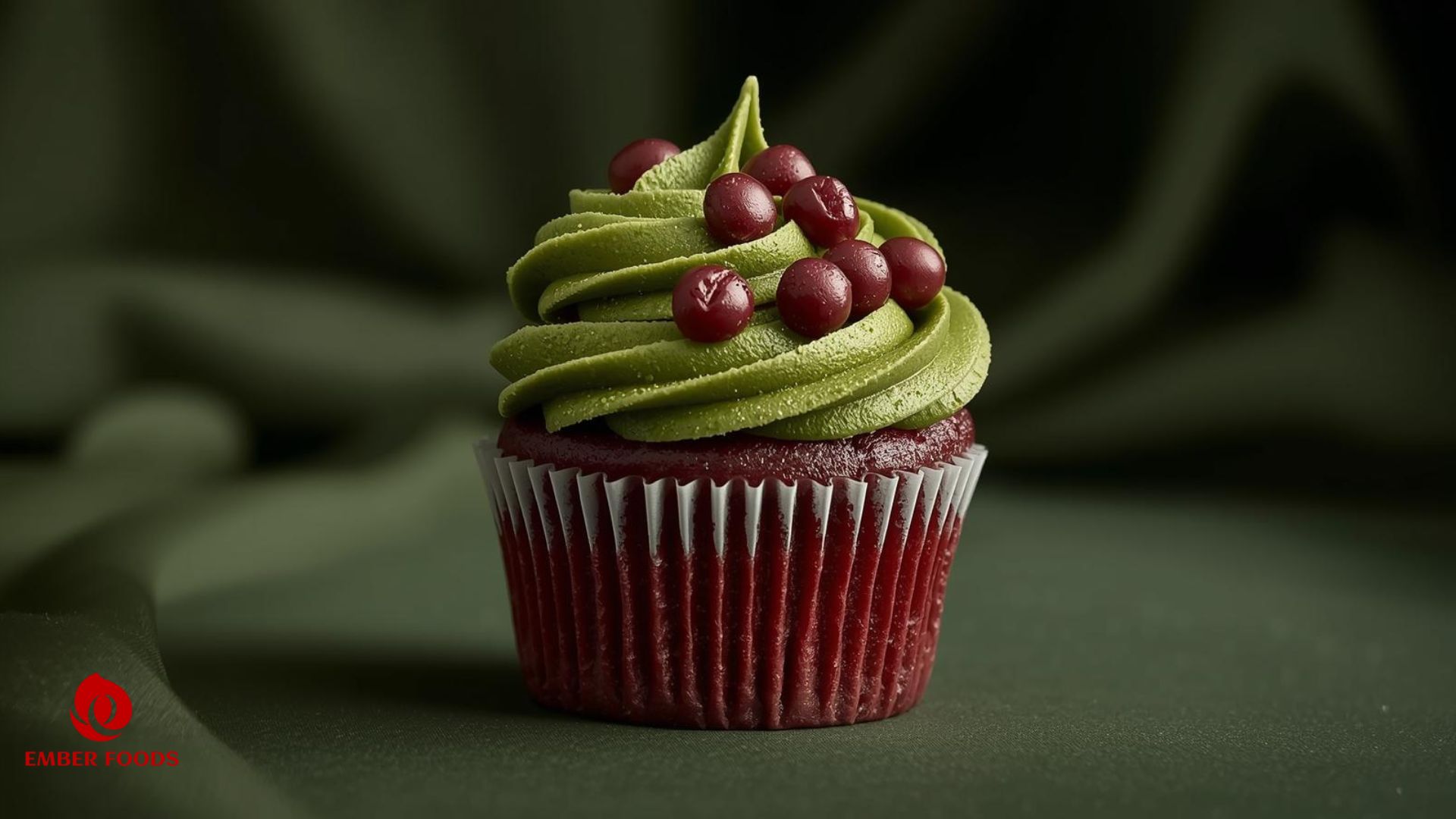 Nhà Phân phối Bánh cupcake matcha đậu đỏ chuỗi siêu thị toàn quốc Distributor of Matcha Red Bean Cupcakes in supermarket chains nationwide