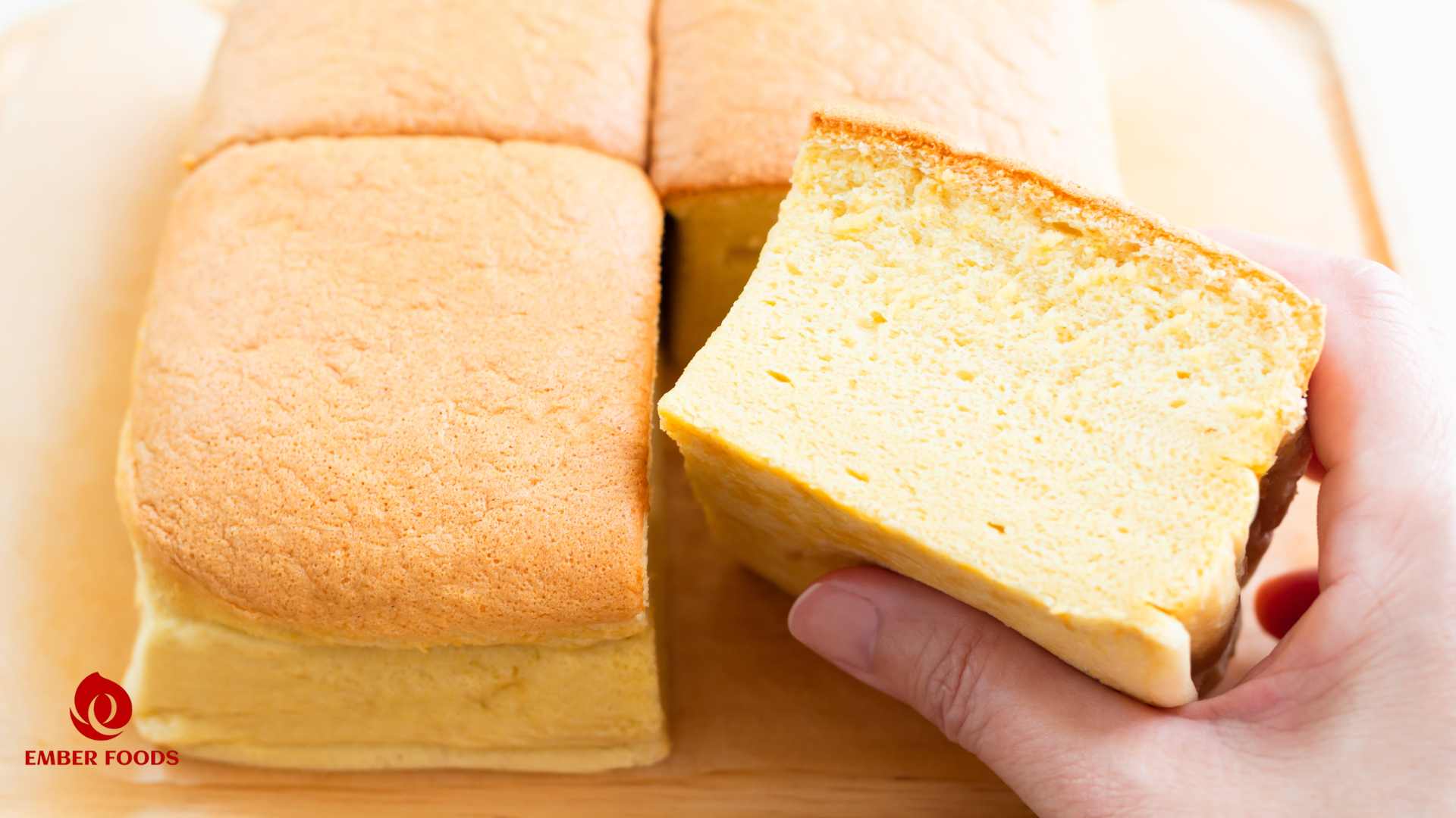 bánh bông lan sầu riêng giá sỉ cho chuỗi cửa hàng tiện lợi Wholesale durian sponge cake for convenience store chain