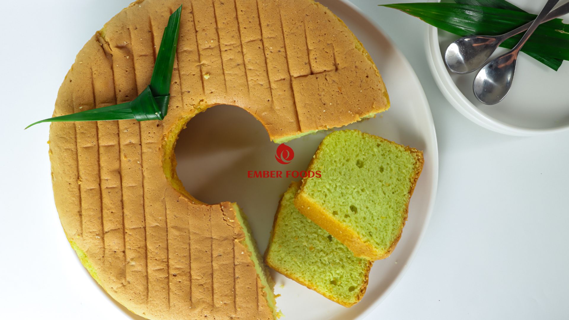 Bánh bông lan lá dứa giá sỉ cho cửa hàng tiện lợi - Pandan sponge cake wholesale price for convenience stores