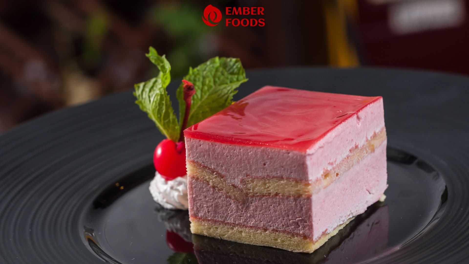 Bánh mousse người dùng thích ăn ở resort, khách sạn