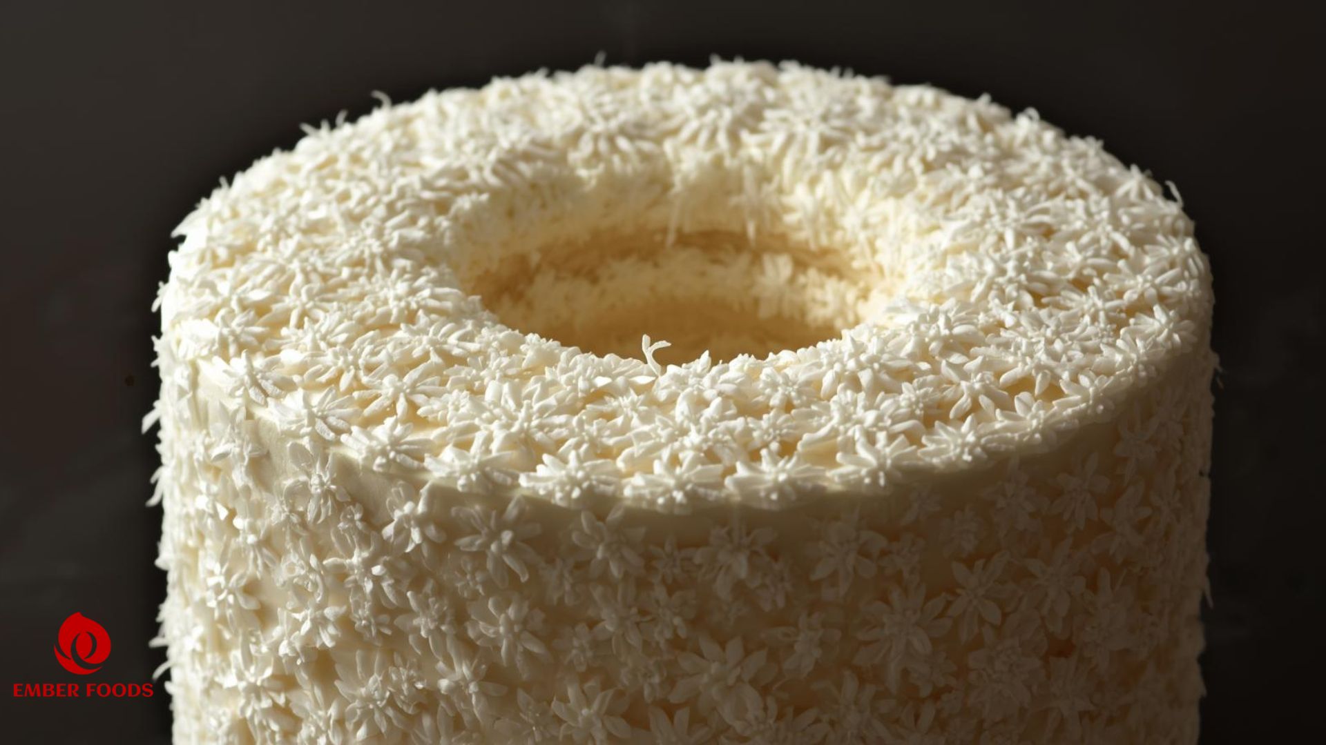 Ember Foods phân phối bánh giá sỉ B2B tại HCM Bình Chánh Ember Foods distributes wholesale B2B cakes in Binh Chanh, Ho Chi Minh City