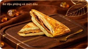 Toastie bơ đậu phộng và mứt dâu